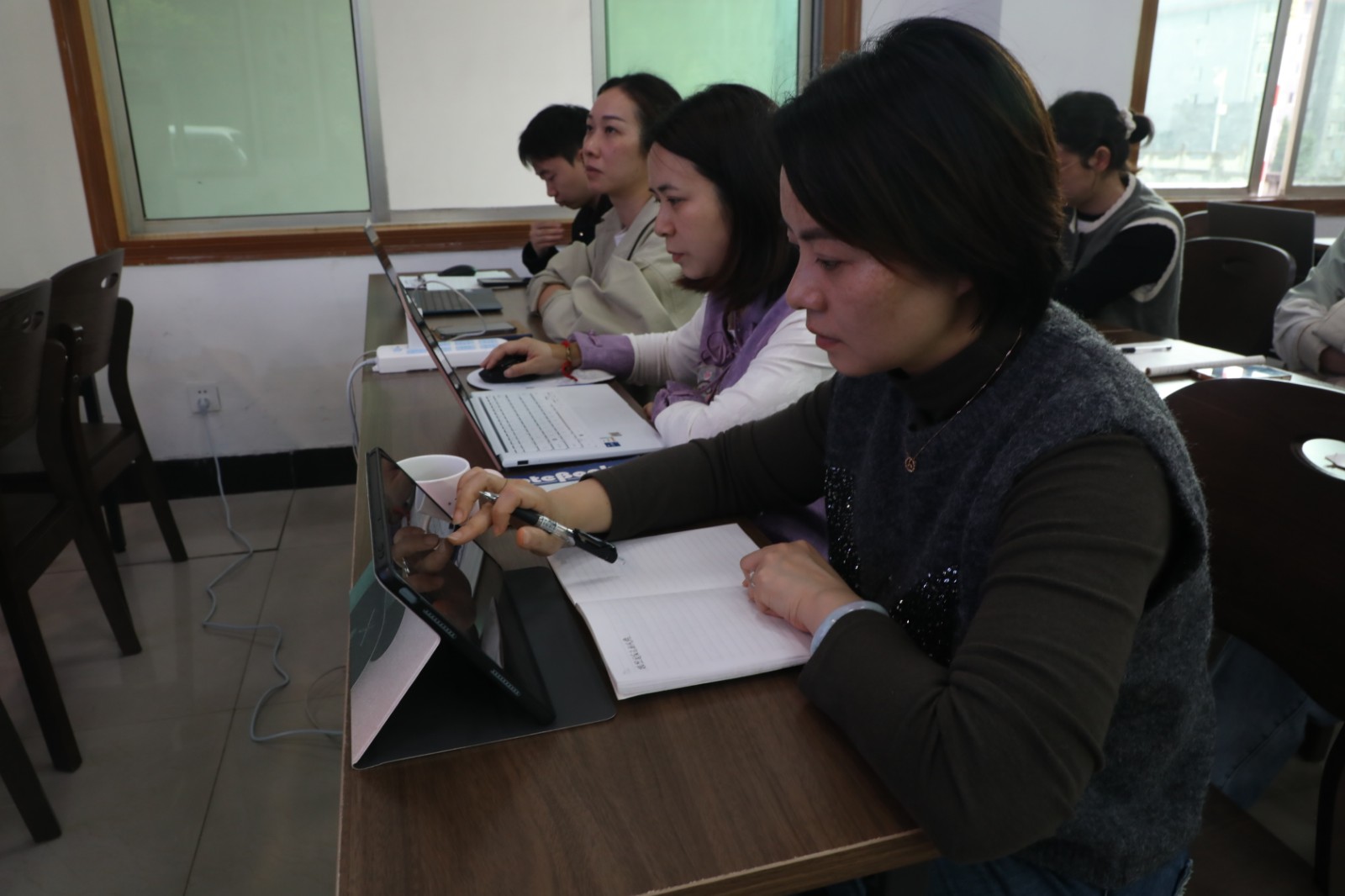 20260415085813371